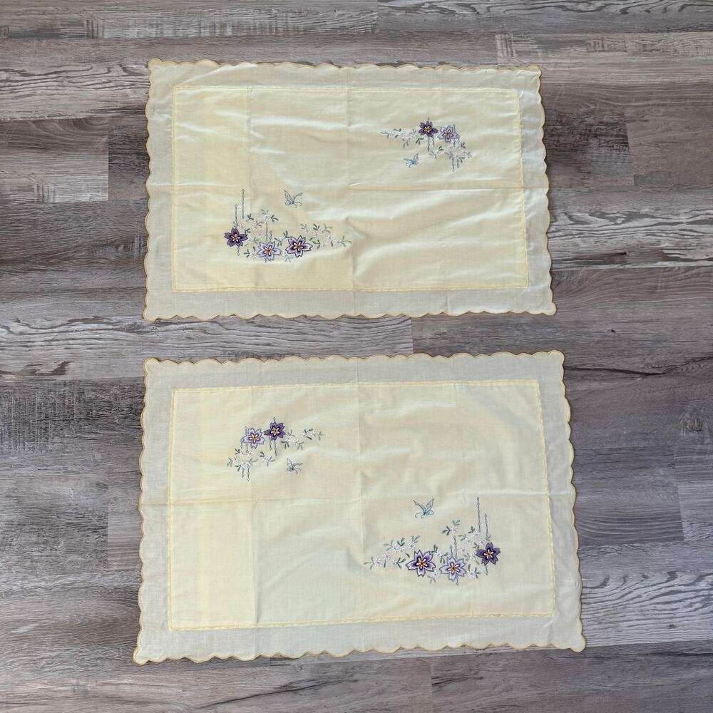 Vintage 70s Cotton Embroidered Pillowcases Pair Floral Butterfly Scalloped 18x27
